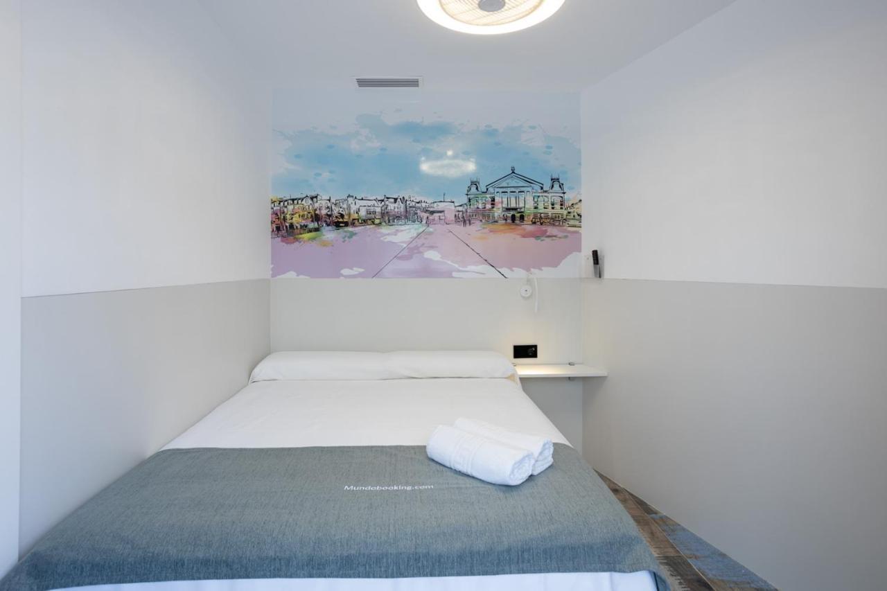 Mundobooking Centro Levante Μπένιντορμ Εξωτερικό φωτογραφία